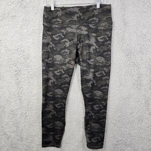 Fabletics Women's Camo Powerhold Athletic Leggings Size Medium